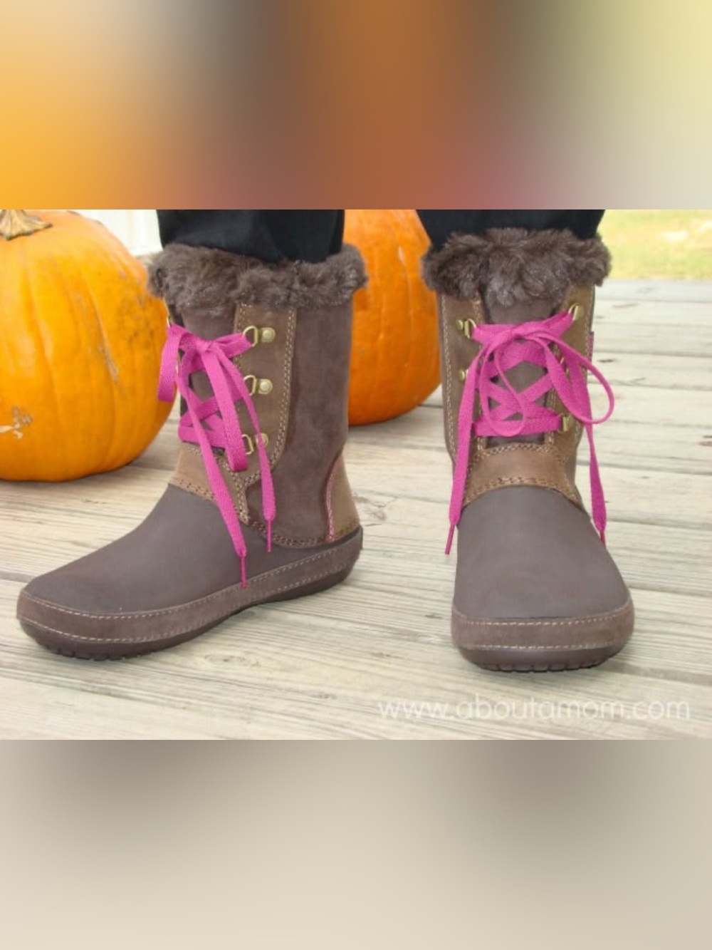 CROCS Brown Faux-Fur Lace-Up Boots with Pink Laces